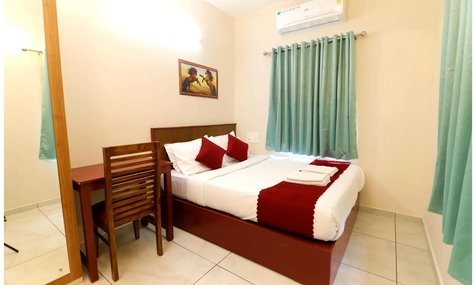 Vajra Periyar Heritage Alwaye Otel