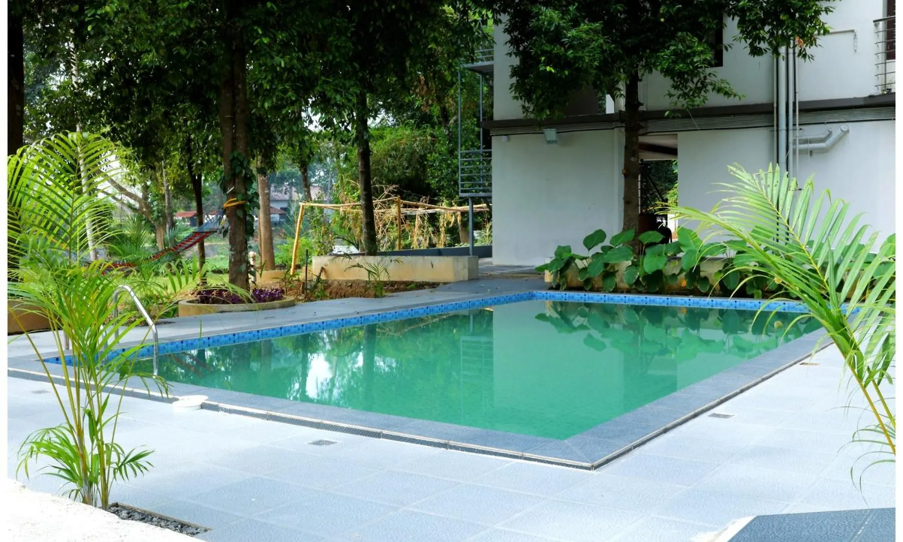 Vajra Periyar Heritage Alwaye Otel